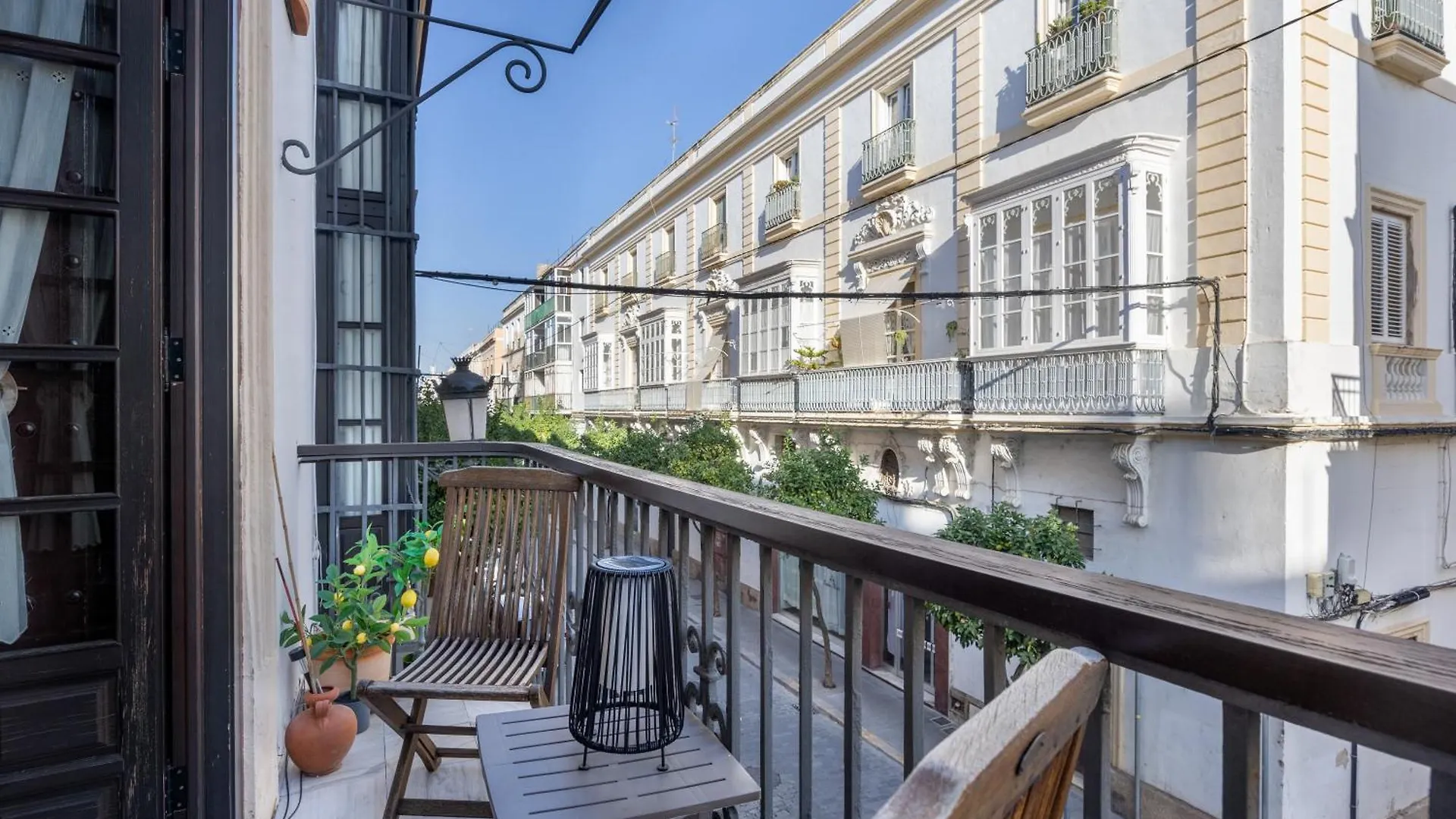Exclusivo Apartamento En Palacio El Puerto de Santa Maria Apartment